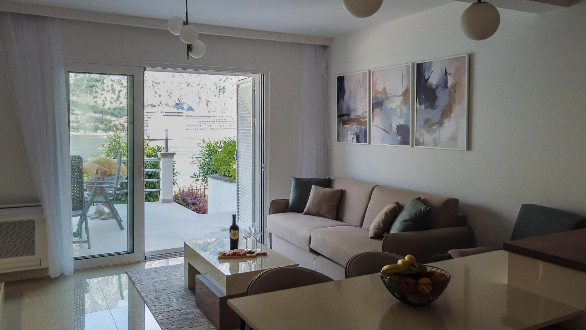 Chillout Apartment In Kotor Bay Exterior photo
