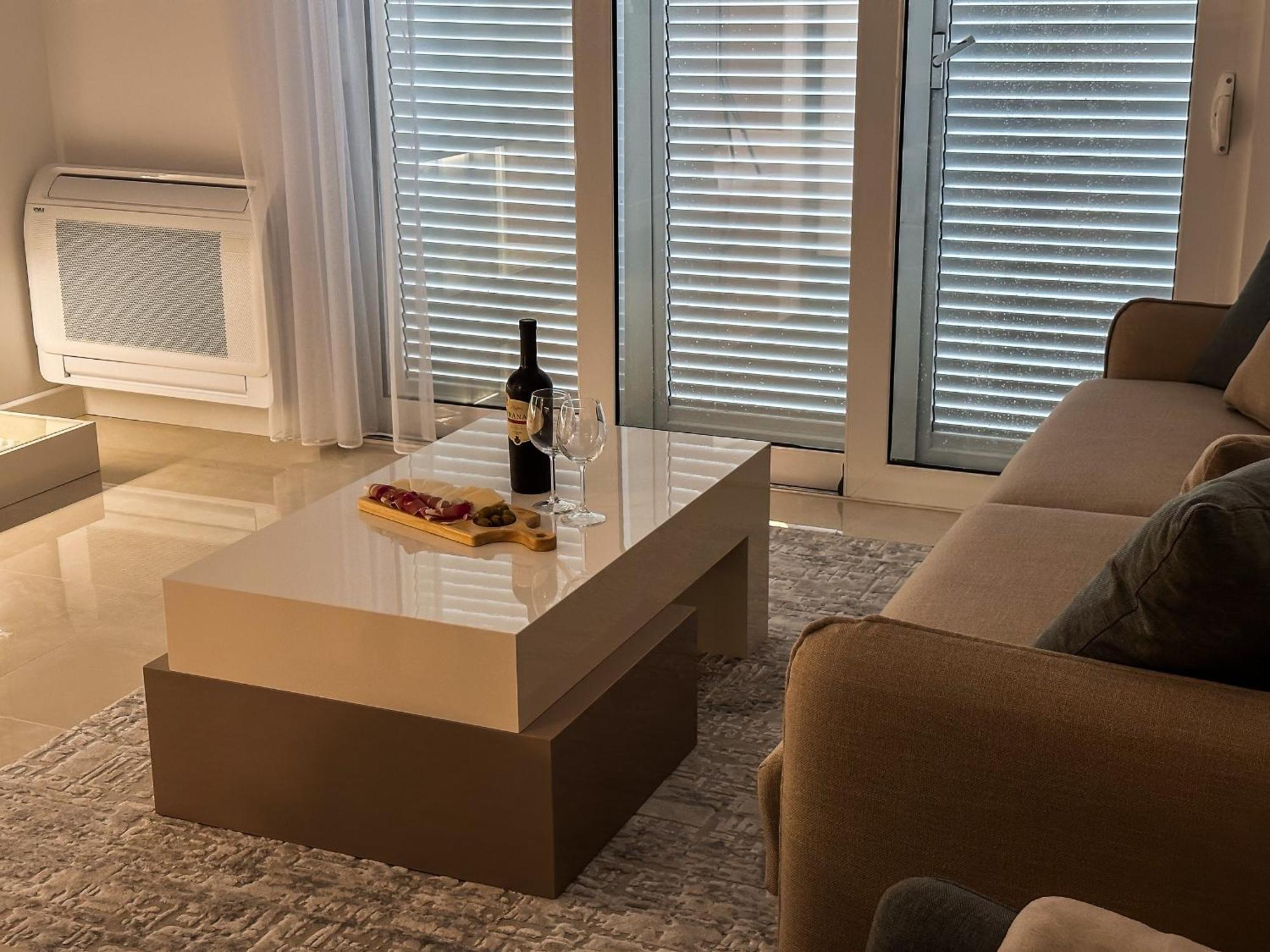Chillout Apartment In Kotor Bay Exterior photo